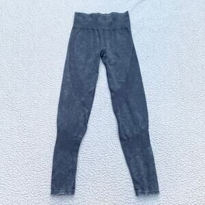 Pink Victoria’s Secret Seamless Gray Leggings